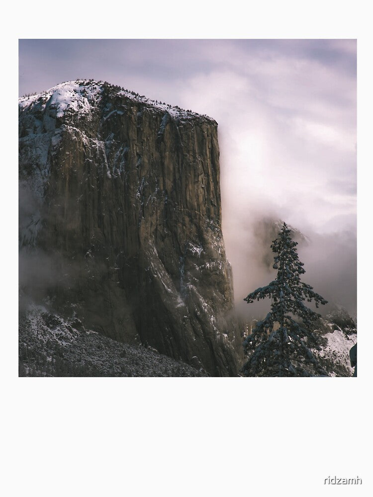 Yosemite Valley by ridzamh