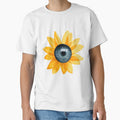 Keen Eye for Pollinators by Tatyana Romero