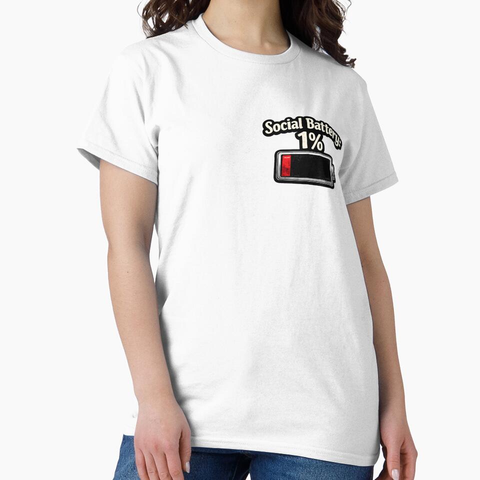 Social Battery 1% – Introvert Energy Low Funny Design by blankTeeShirt