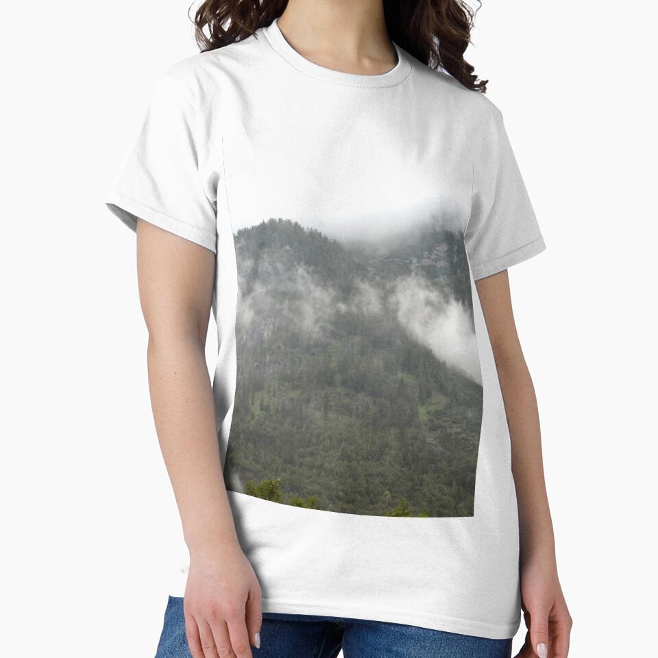 Cloudy Mountains by erialeduab
