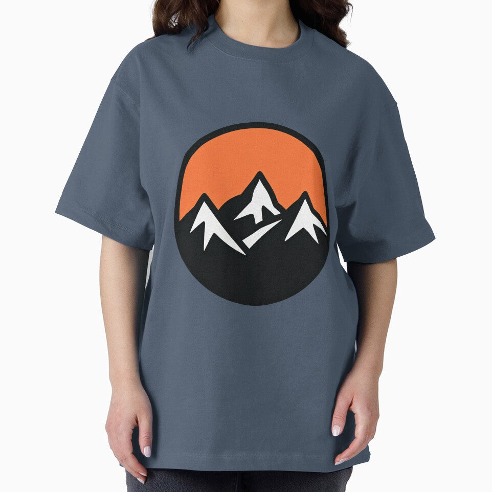 Minimalist Mountain Range by Atraks1