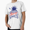 Chasing Sunsets Sunset Lover Shirt - Aesthetic California Beach Vibes Graphic Tee by illeN-Art-World